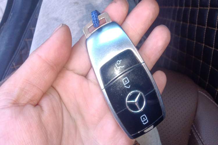 Used Mercedes-Benz E-Class 2021 Restyled E 300 L Sporty and Stylish Edition
