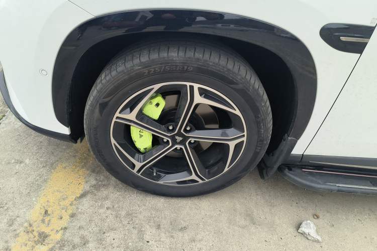 Used NETA L 2024 Extended-Range 310 Flash Charge PRO Edition Exterior 4