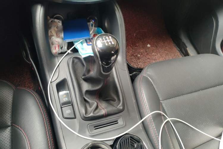Used CHANGAN CS75 2016 1.5T Manual FENGSHANG Model Gear Lever