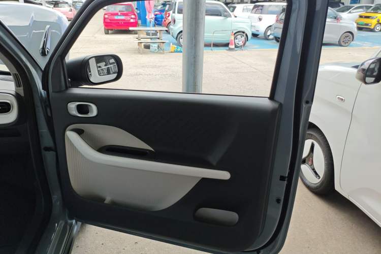 Used Geely Auto Panda 2025 210km Panda Kart
