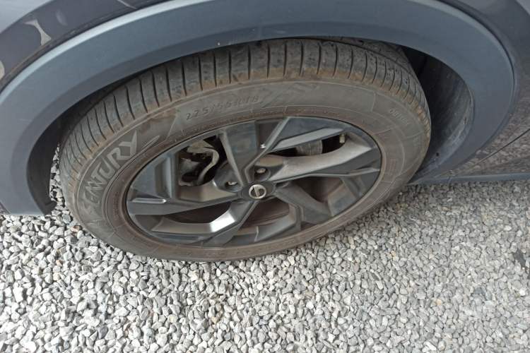 Used GAC Trumpchi GS3 2023 Shadow Speed 270T Dynamic Intelligence Edition Left Front Wheel Hub