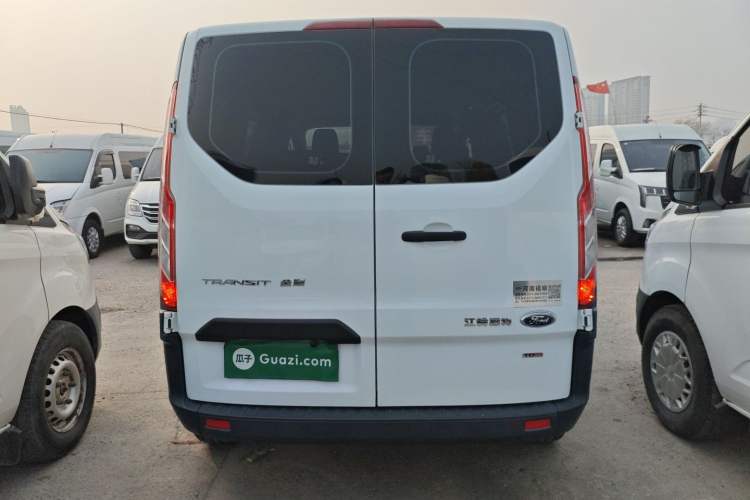 Used Ford Transit 2019 2.0T Diesel Multi-Purpose Commercial Vehicle Short Wheelbase Low Roof 6-Seater China VI Standard
