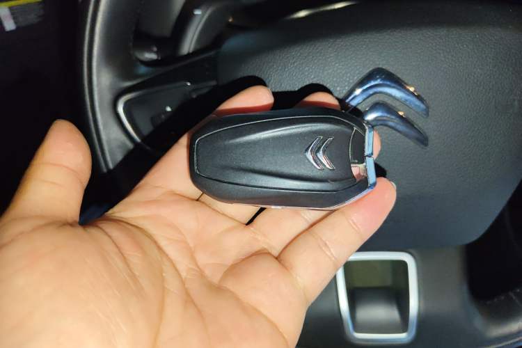 Used Citroen C6 2021 400THP Comfort Edition