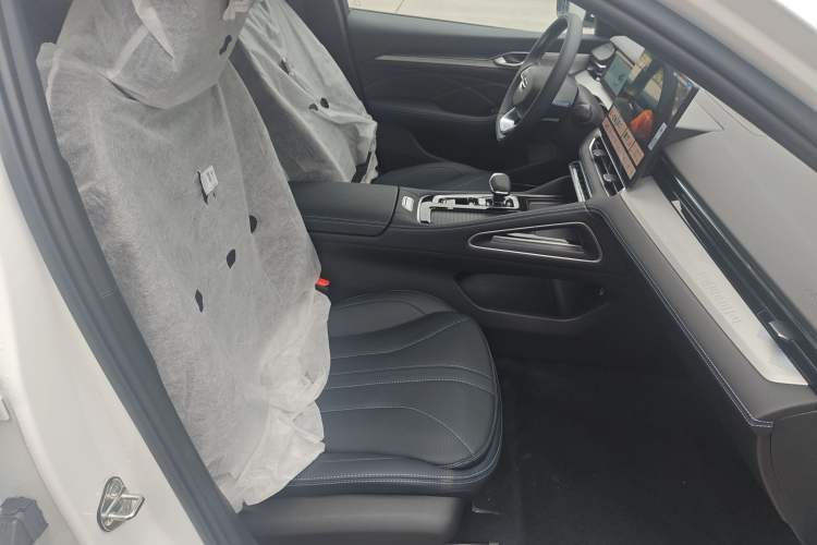 Used Geely Auto Preface 2026 Model Oriental Yao 1.5TD Fuyao Edition
