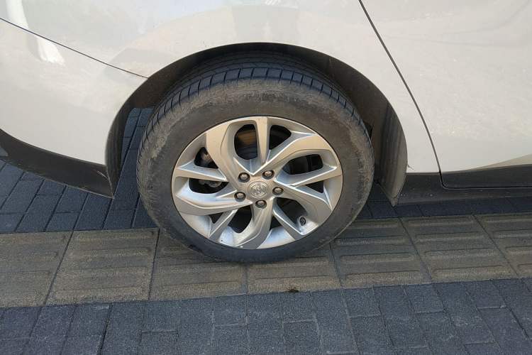 Used Buick Velite 6 2022 Connected & Shared PLUS
