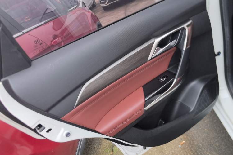 Used BAIC Senova D50 2018 1.5L Manual Prestige Intelligent Drive Edition
