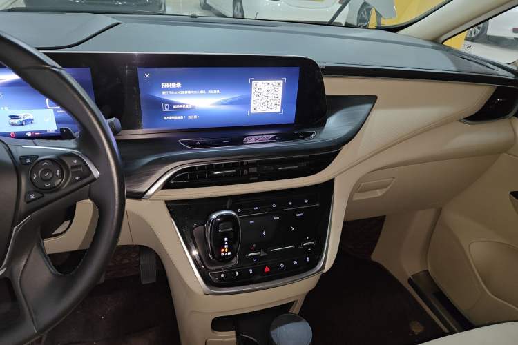 Used Buick GL8 2023 ES Lu Zun Deluxe Model
