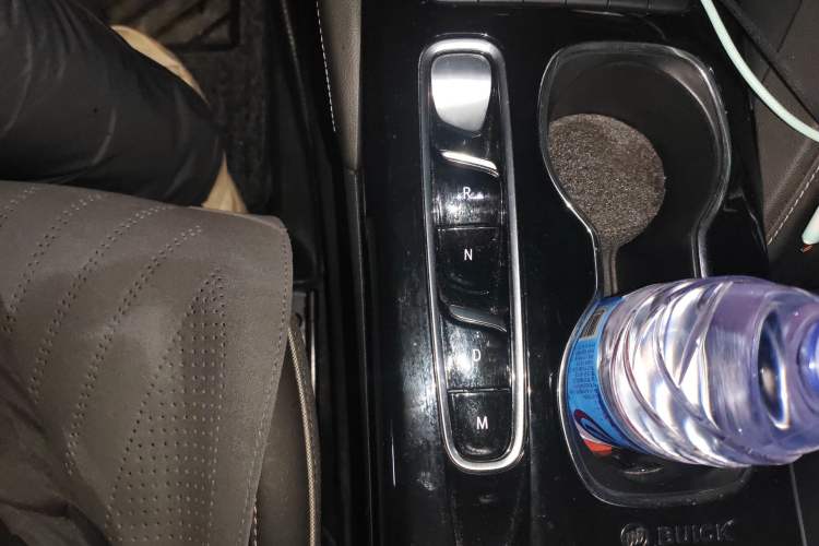 Used Buick Envision 2023 Encore S 552T Two-Wheel Drive Luxury Model
