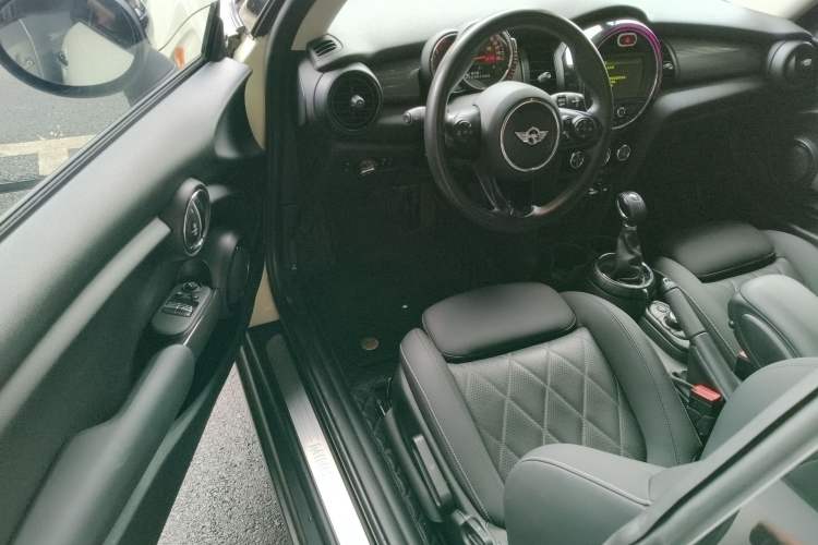 Used MINI MINI 2016 1.5T COOPER