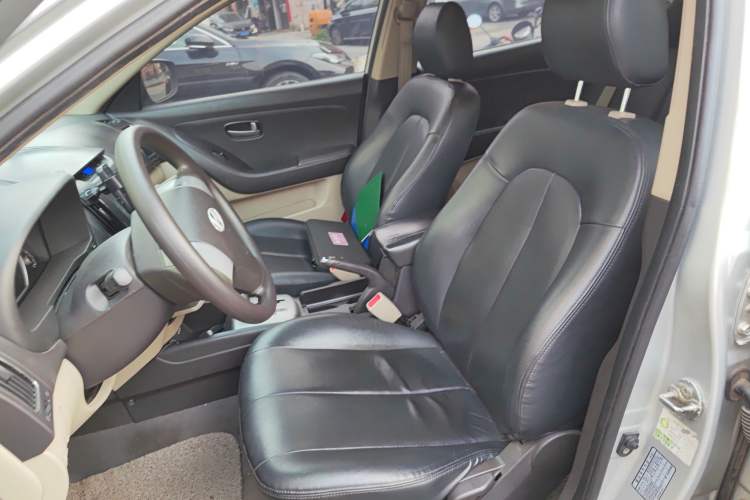 Used Hyundai Celesta 2011 1.6L Automatic Comfort Edition
