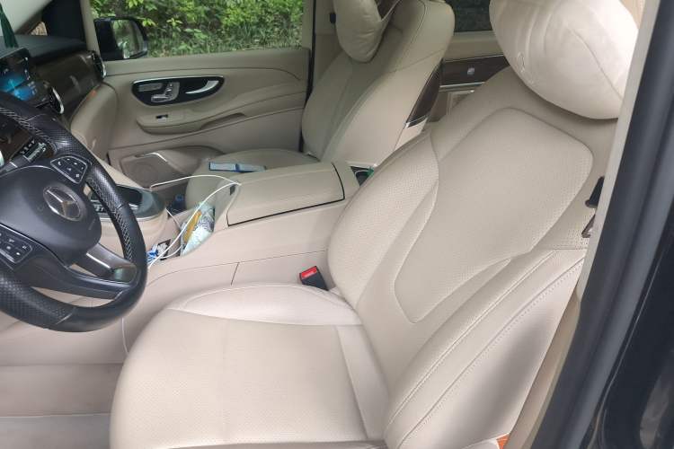 Used Mercedes-Benz V-Class 2020 V 260 L Long-wheelbase Luxury Edition
