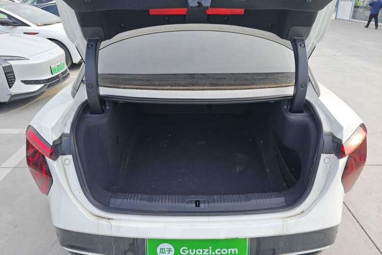 Used Hongqi EH7 2024 690 Pro