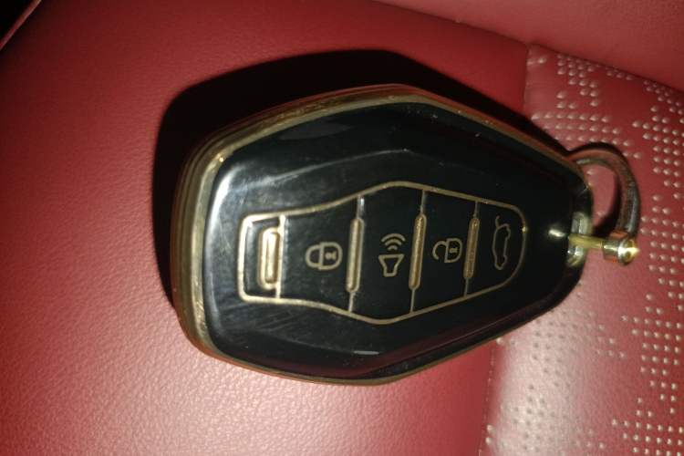 Used JETOUR X70 PRO 2023 1.5T DCT Comfort Edition 5 Seats
