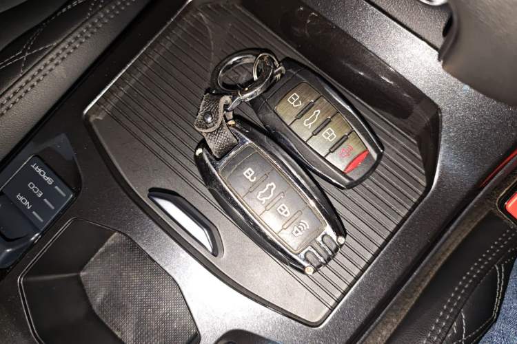 Used Haval H6 2020 1.5 GDIT Automatic Platinum Champion Edition Interior 1