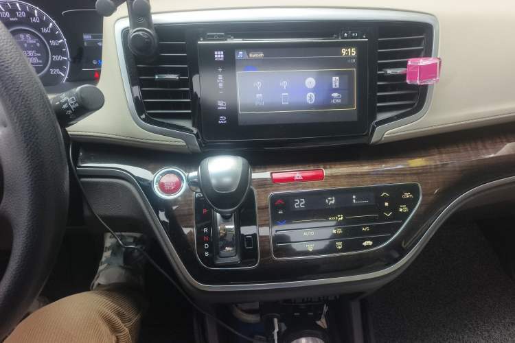 Used Honda Odyssey 2017 2.4L Luxury Edition Audio And AC Panel