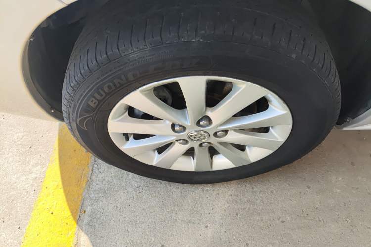 Used Buick GL8 2014 2.4L Classic Edition