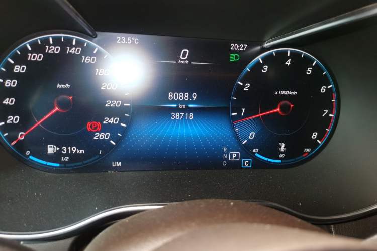 Used Mercedes-Benz GLC 2022 Refreshed GLC 300 L 4MATIC Dynamic Edition Prestige Version Odometer Close Up