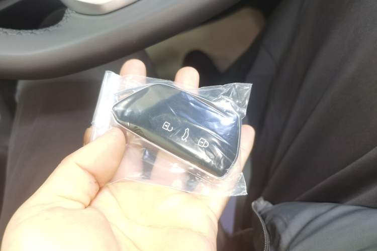 Used Volkswagen Tayron 2025 Tiguan L 380TSI 4Motion Luxury Easy Package