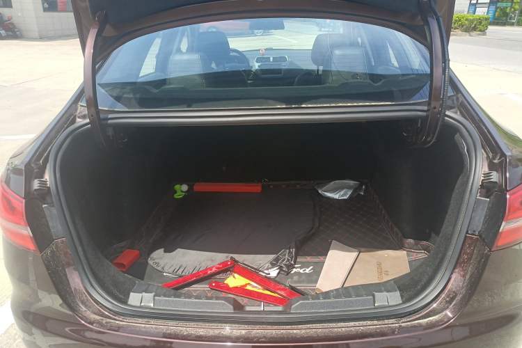 Used Ford Escort 2019 Revised Version 1.5L Automatic Enjoyment Type China VI Standard Trunk