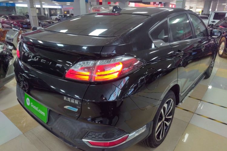 Used Venucia T90 2017 2.0L CVT Fashion Edition