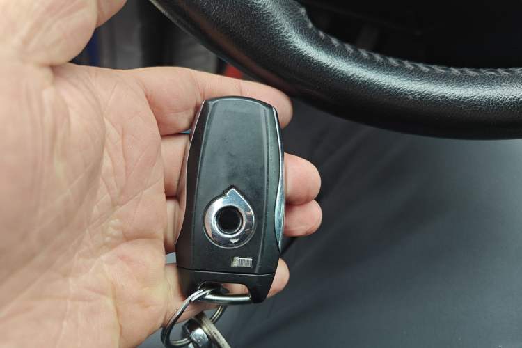 Used Great Wall Poer 2019 2.0T Automatic Gasoline Two-Wheel Drive Comfort Edition GW4C20B Vehicle Key