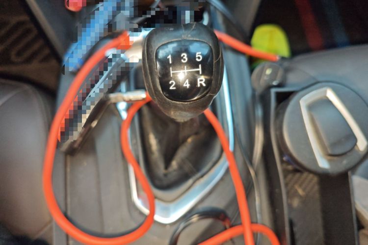 Used GAC Trumpchi GS4 2017 200T Manual Two-Wheel Drive Elite Edition Gear Lever