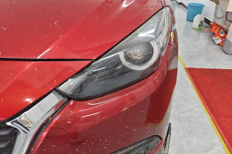 Used Mazda 3 Axela 2017 Sedan 1.5L Automatic Luxury Model Emission Standard China V Left Front Headlight