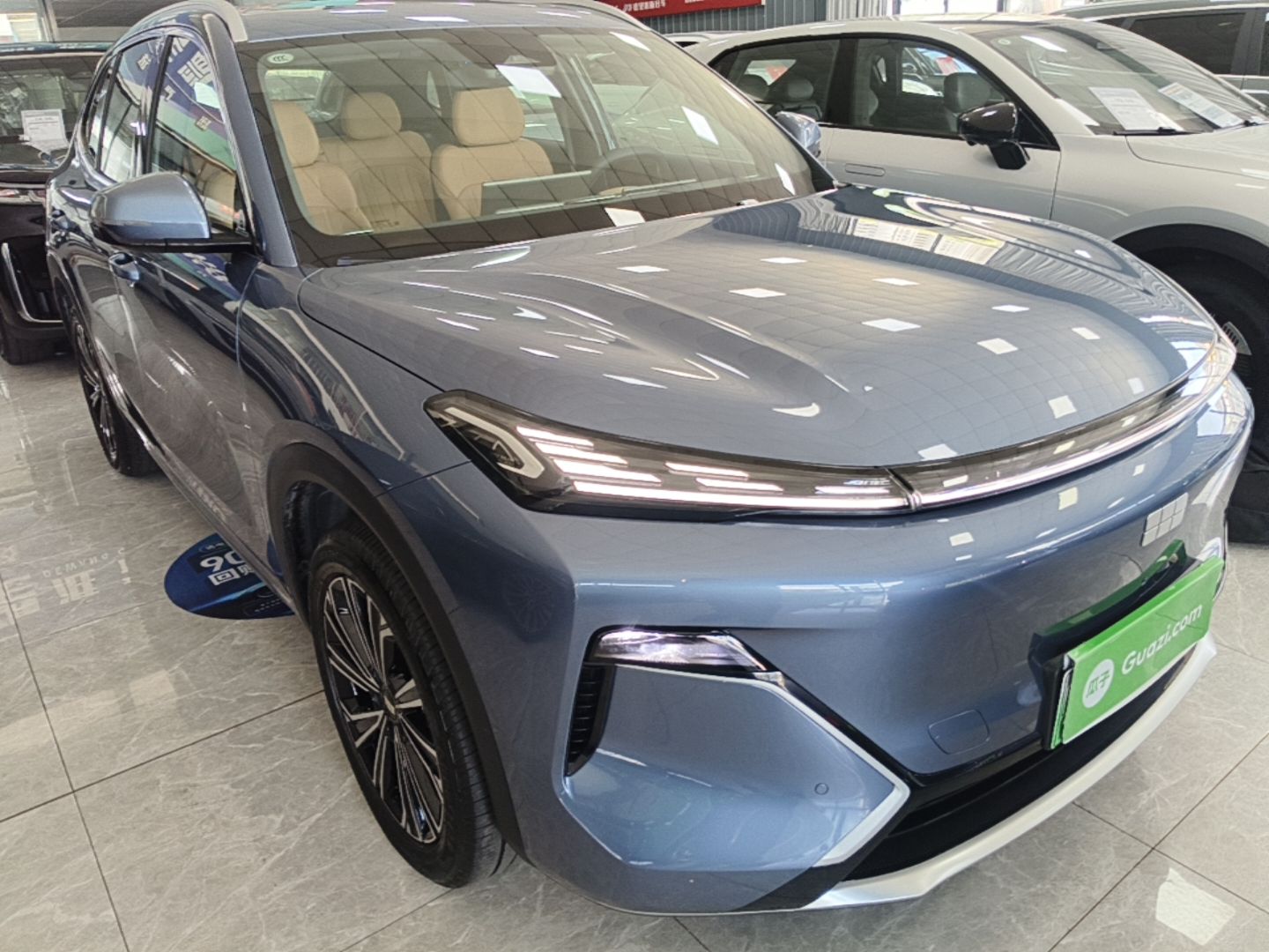 Geely Galaxy Xingjian 7 EM-i 2025 120km Navigator Edition — снимка 3