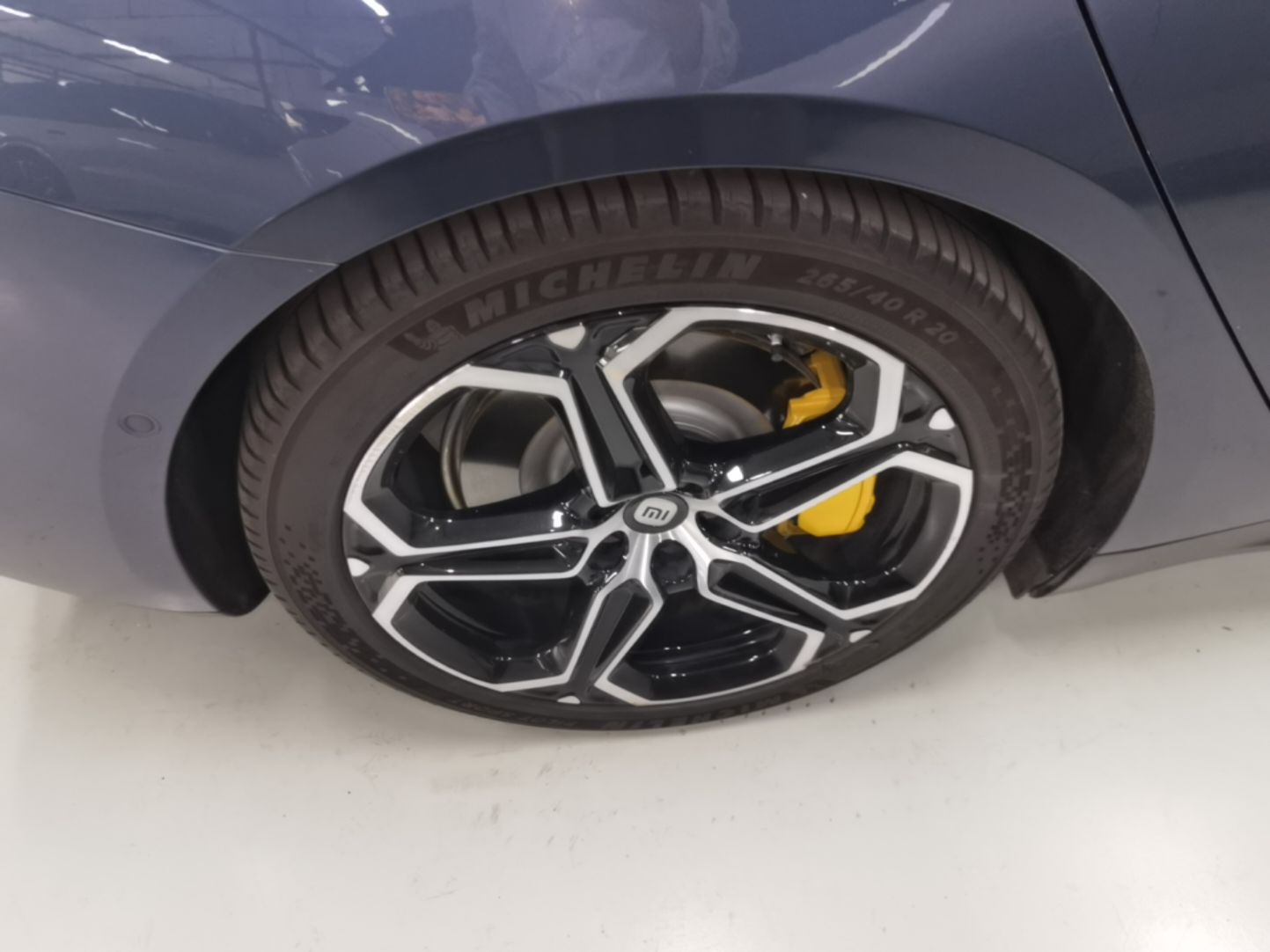 Xiaomi Auto SU7 2024 Four-Wheel-Drive Max Founder's Edition — снимка 11