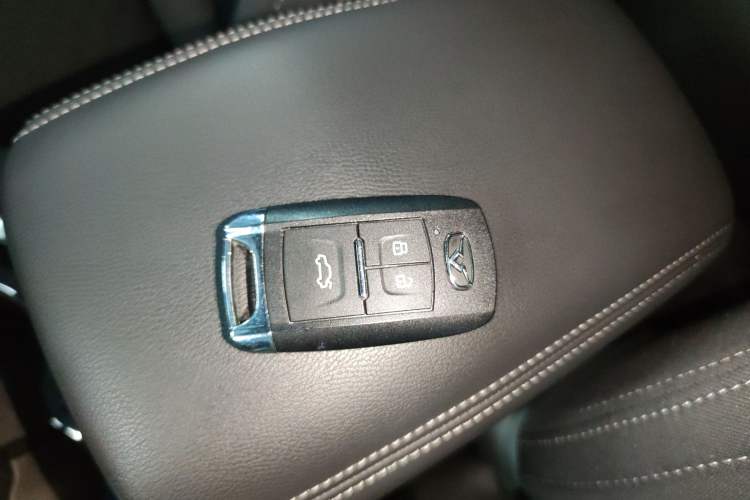 Used Cowin Xuanjie Pro EV 2022 401 km Enjoyment Version Vehicle Key