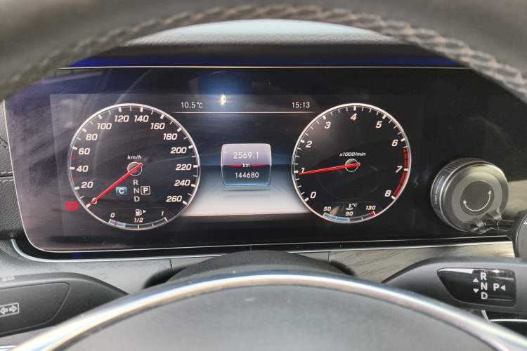 Used Mercedes-Benz E-Class 2017 E 300 L Sporty and Stylish Model