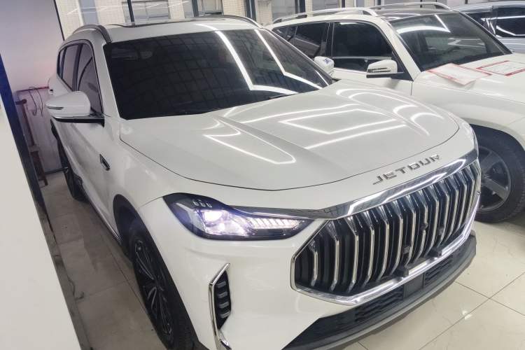 Used JETOUR X70 PLUS 2024 Champion Edition 1.5T DCT Champion PRO 5-Seater
