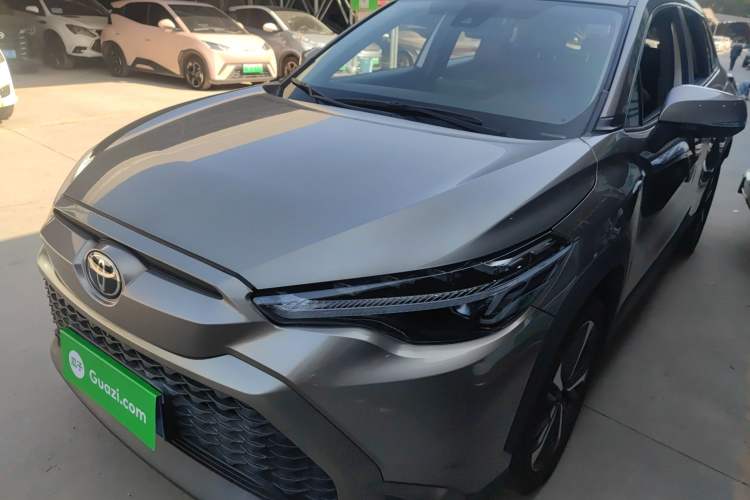 Used Toyota FRONTLANDER 2022 2.0L CVT Luxury PLUS Edition