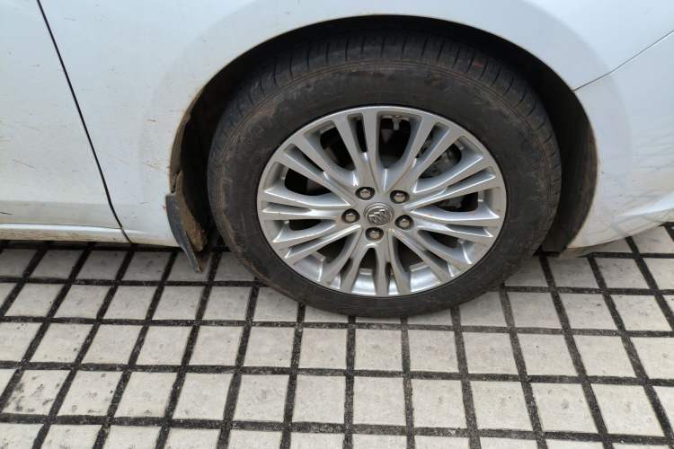 Used Buick GT 2017 15N Automatic Elite Version
