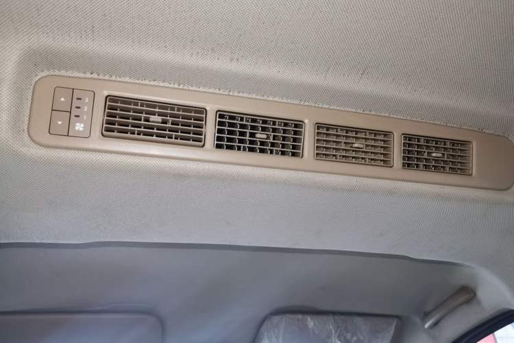 Used Wuling Hongguang V 2022 1.5L Enjoy Edition Electric-Powered LAR Headliner