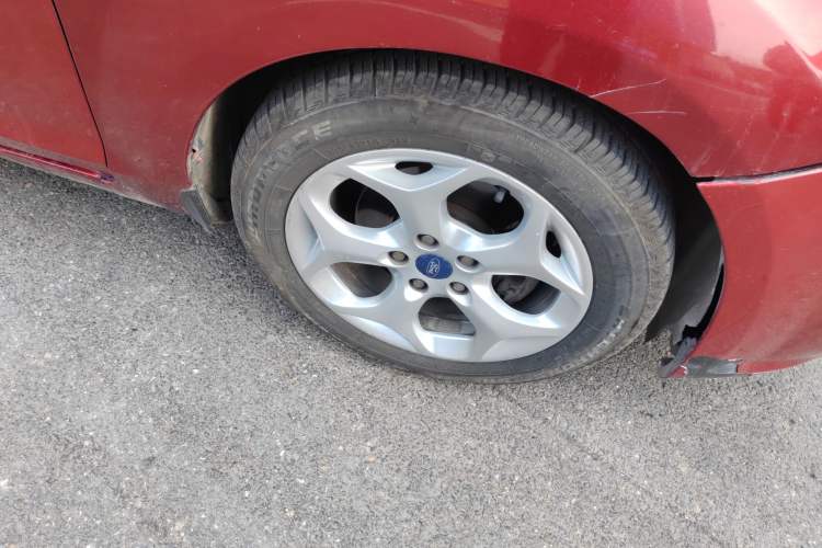 Used Ford Focus 2012 Hatchback Classic 1.8L Manual Base Model
