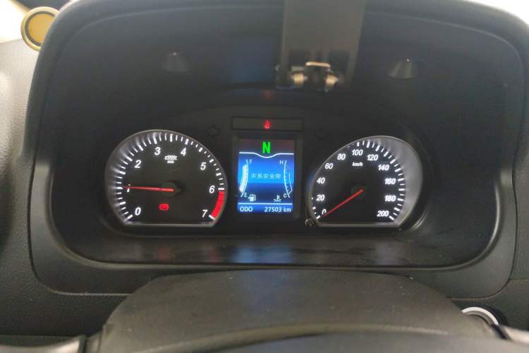 Used HYOSOW H2 2015 1.5L AMT Prestige Version BJ415C Instrument Cluster