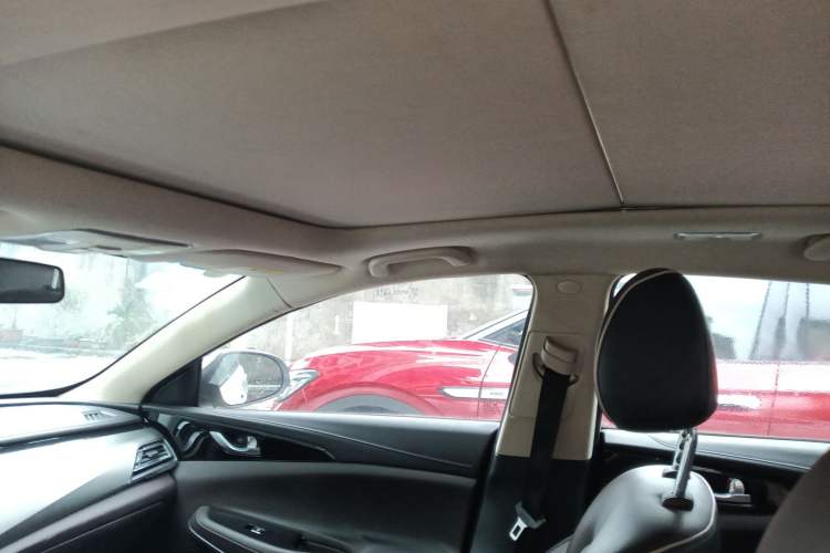 Used CHANGAN Raeton CC 2018 1.5T Automatic Zhiya Model China V Standard
