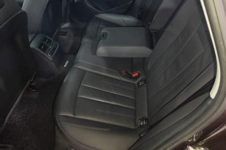 Used Audi A4 2017 45 TFSI allroad quattro Fashion Edition
