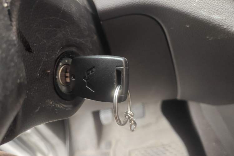 Used Wuling Hongguang V 2022 1.5L Jingqu Edition Electric-Assist LAR
