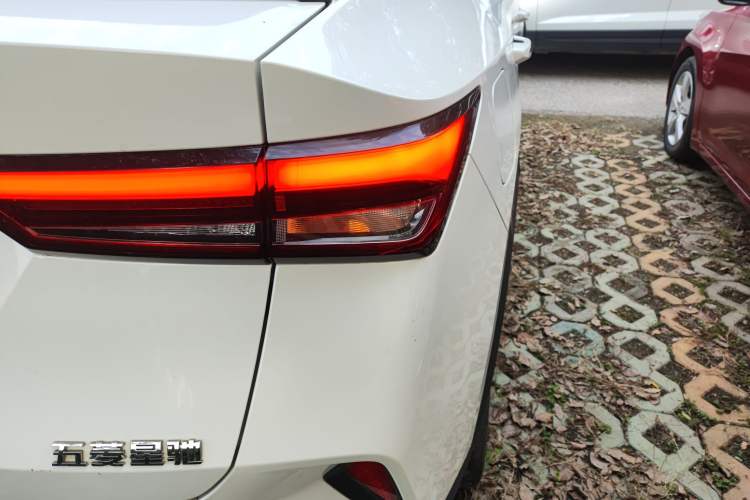 Used Wuling Alvez 2022 1.5L CVT Comfort Edition
