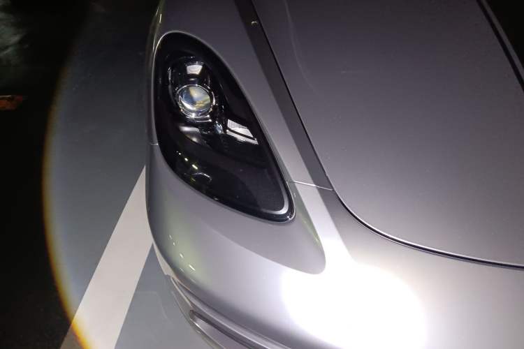 Used Porsche 718 2019 Boxster T 2.0T Right Front Headlight