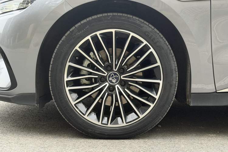 Used BYD Han 2023 EV Champion Edition 506KM Front-Wheel-Drive Premium Model