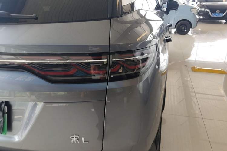 Used BYD Song L DM-i 2024 112 km Beyond Edition