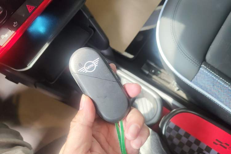 Used MINI Electric COOPER 2025 456km COOPER E Classic Style
