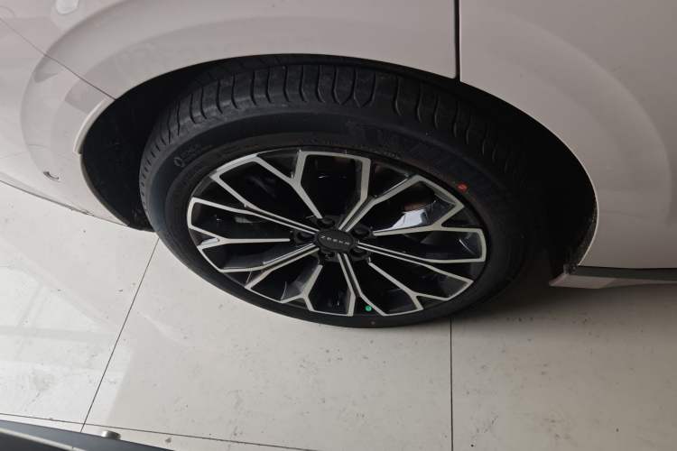 Used Zeekr 007GT 2025 Rear-Drive Intelligent Driving Version 75 kWh
