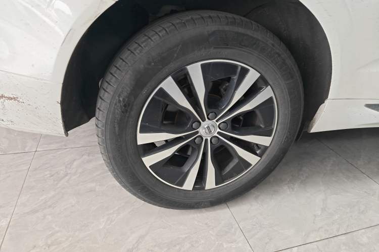 Used Volvo XC60 2024 B5 4x4 Smart Luxury Edition