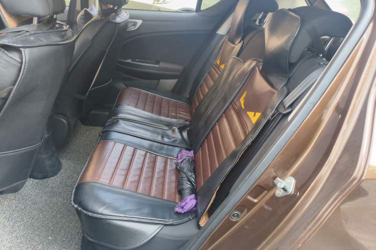 Used FAW Junpai D60 2015 1.5L Manual Standard Edition Left Rear Seat