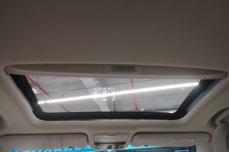 Used Honda Odyssey 2015 Revised 2.4L Luxury Edition