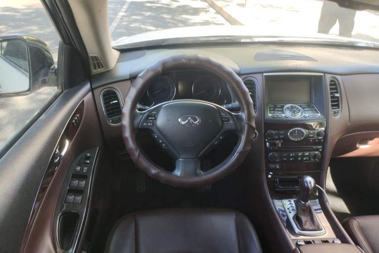 Used Infiniti EX 